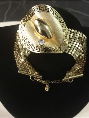 Fashion Jewelry Gold-Tone Mesh Collar Necklace with Clear Crystal